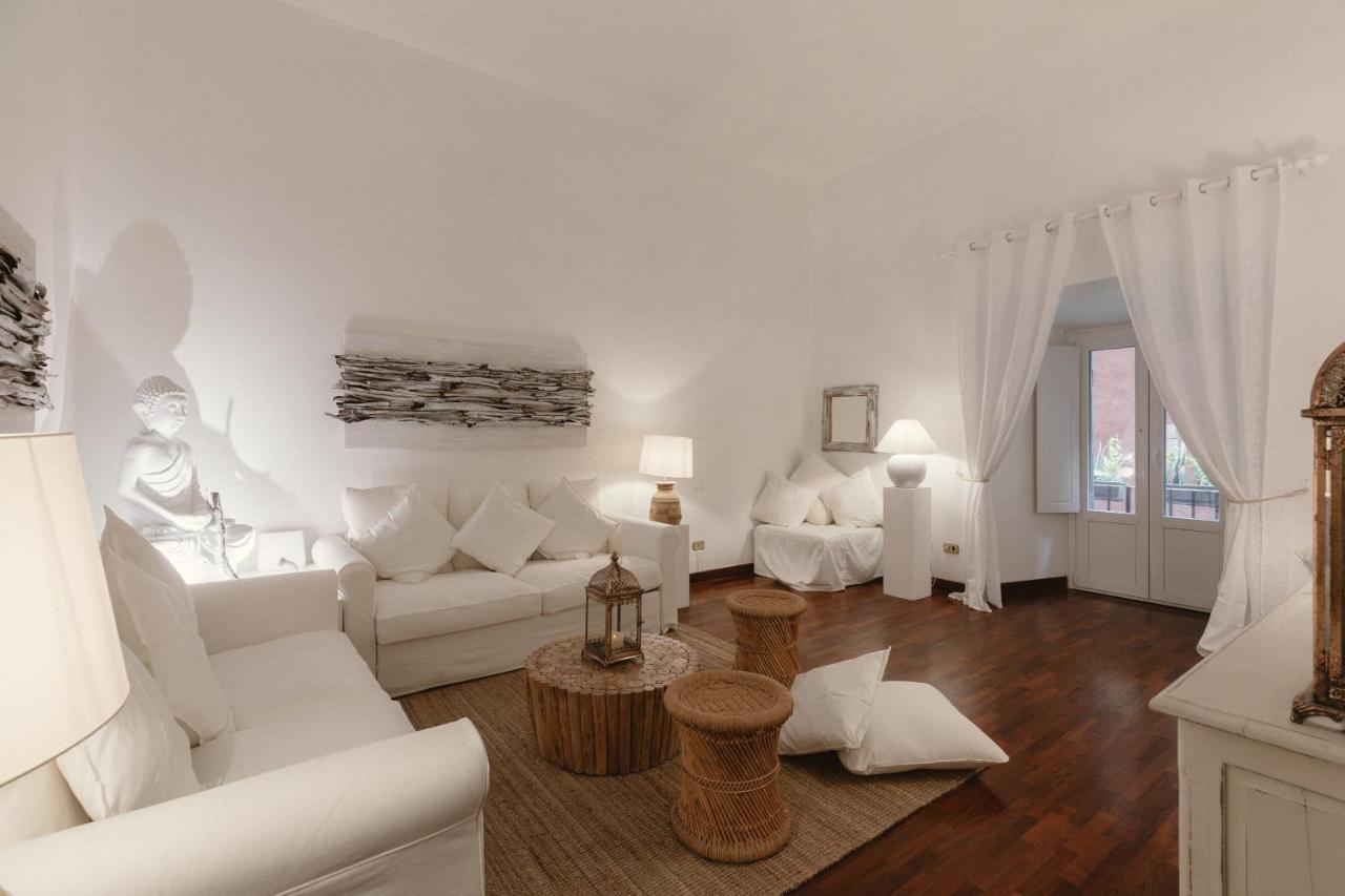 Charme Luxury Flat Campo Dei Fiori Apartamento